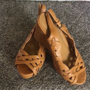 Madden Girl wedges size 8